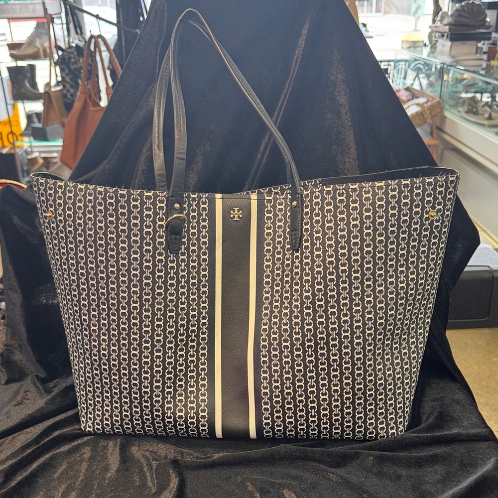 Tory Burch Gemini Link Tote Bag